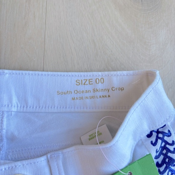 NWT!! Lilly Pulitzer South Ocean skinny crop jeans in resort white - Picture 3 of 7